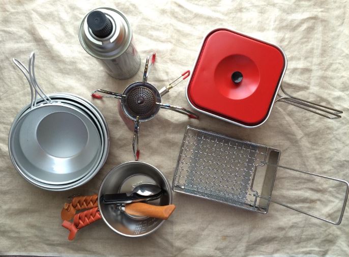 Smart Picks: Choose Multifunctional Camping Tools That Do More With Less